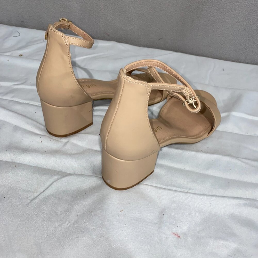 Madden Girl Leanna Nude Block Heel Sandals Ankle Strap Minimalist Heels Size 6 - Picture 3 of 7